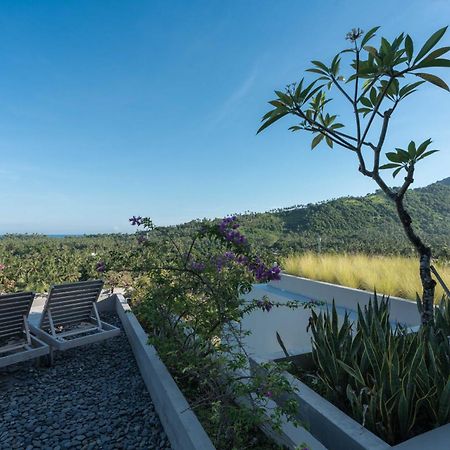 Svarga Resort Lombok Senggigi Esterno foto