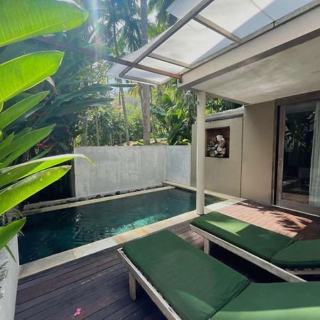 Svarga Resort Lombok Senggigi Esterno foto