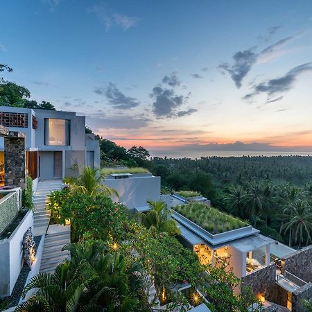Svarga Resort Lombok Senggigi Esterno foto