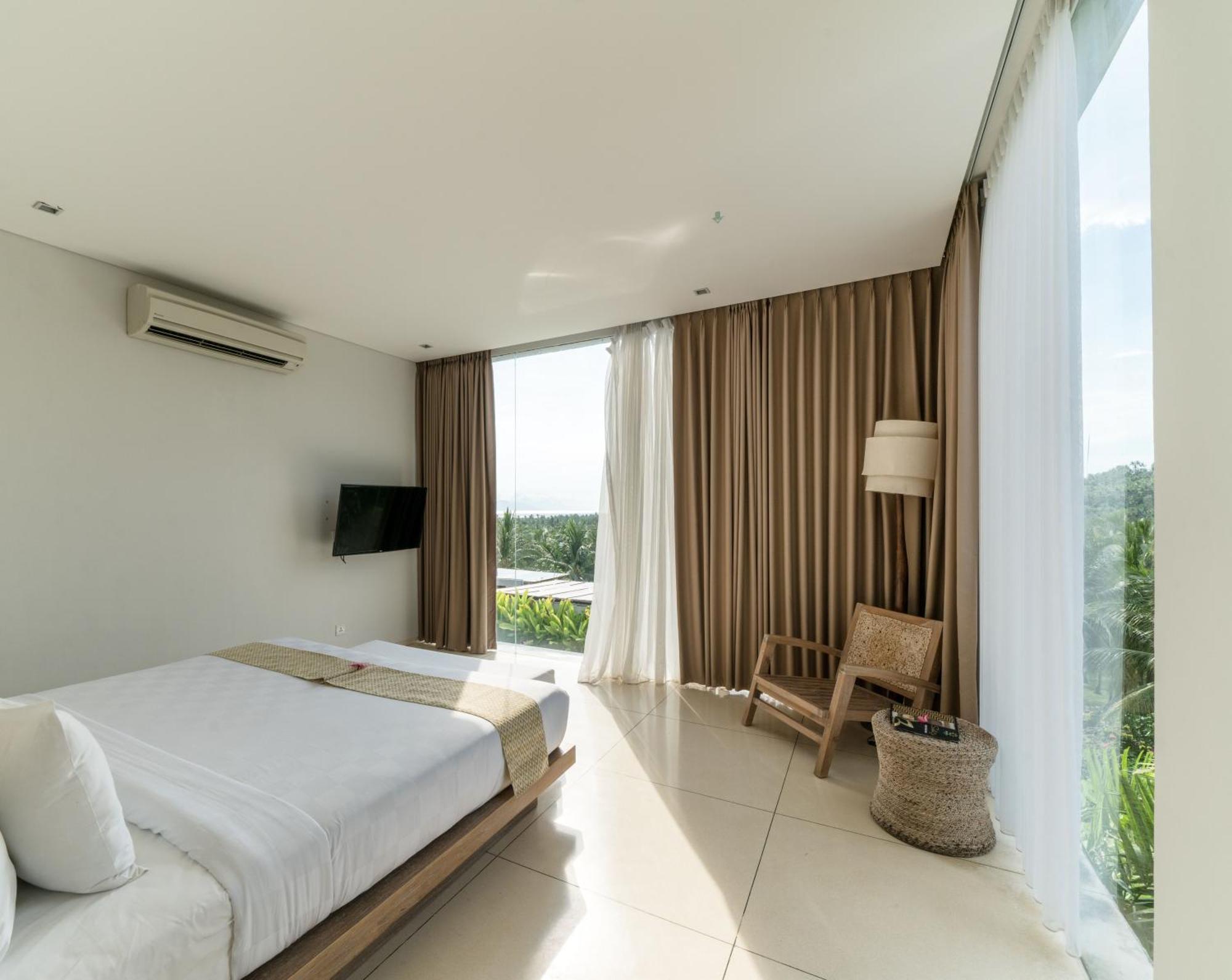Svarga Resort Lombok Senggigi Esterno foto