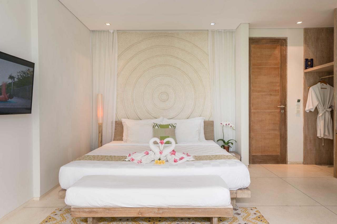Svarga Resort Lombok Senggigi Esterno foto