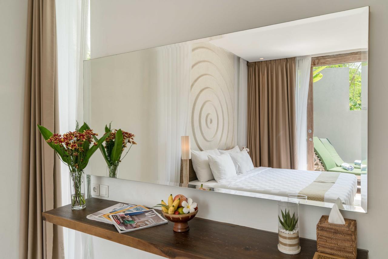 Svarga Resort Lombok Senggigi Esterno foto