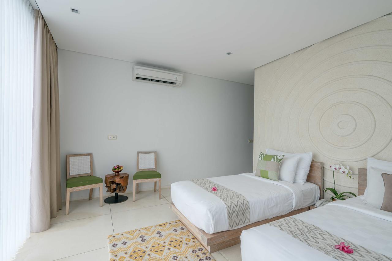 Svarga Resort Lombok Senggigi Esterno foto