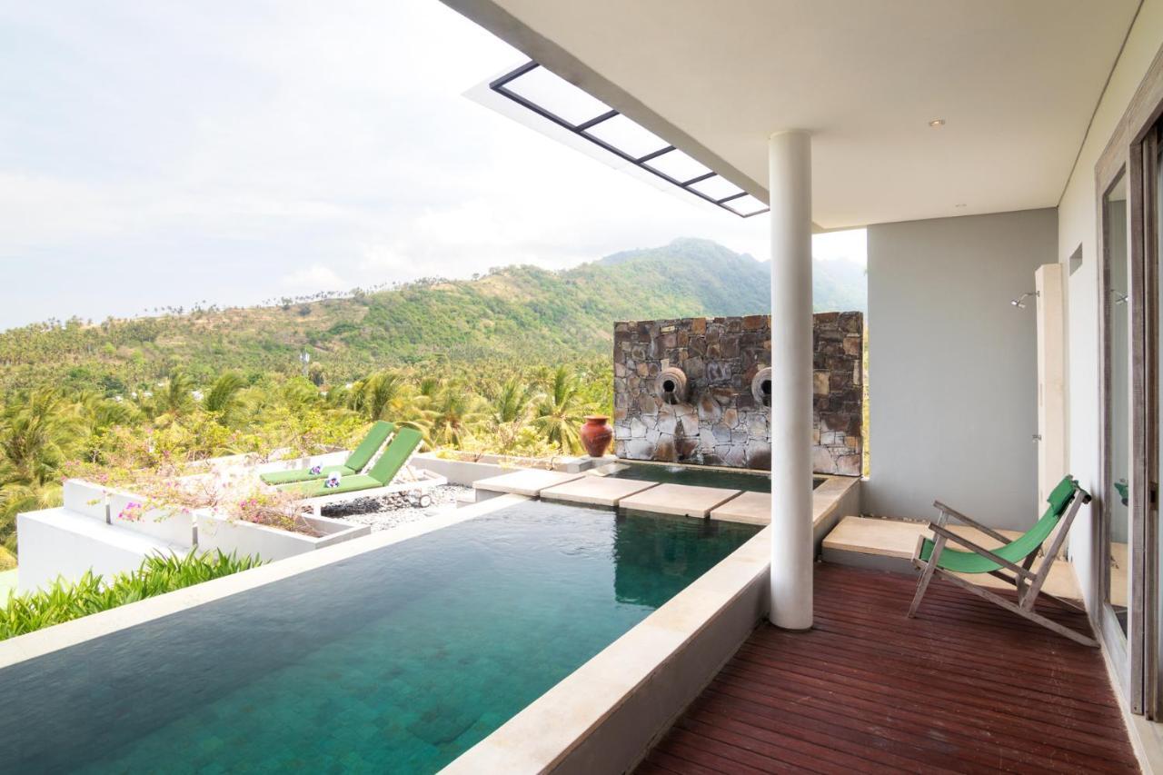 Svarga Resort Lombok Senggigi Esterno foto